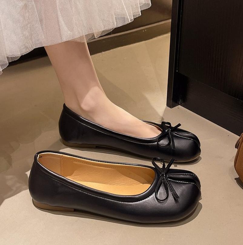 Fashion 2025 Japanese Style Tabi Ninja Shoes Women Retro Suede Flats Split Hoof Toe Boat Shoes Femme Mary Jeans Mocasines Ballerina Shoe