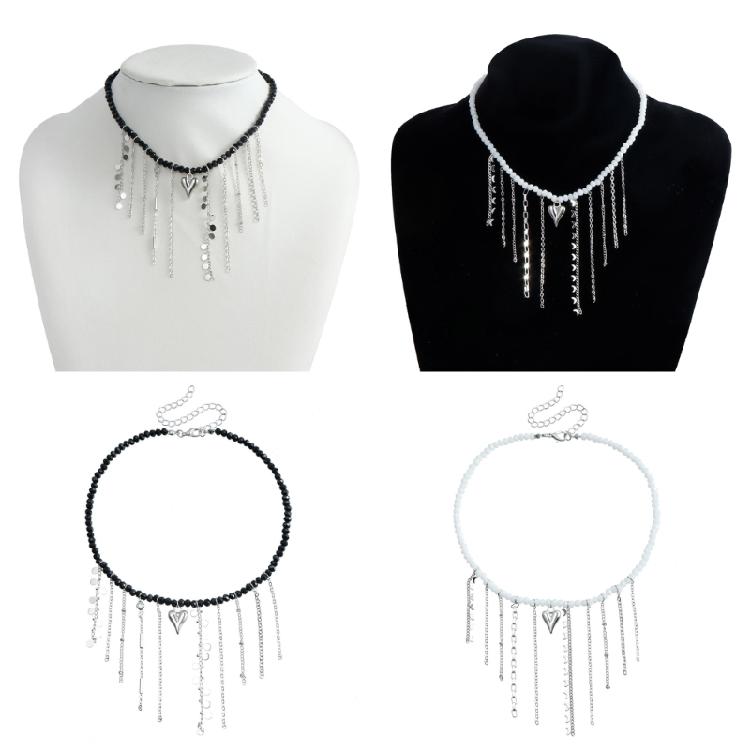 Charm Elegant Necklace with Tassels Moon and Love Heart Versatile Fashion Jewelry Accessory for Trendy Women Ladies