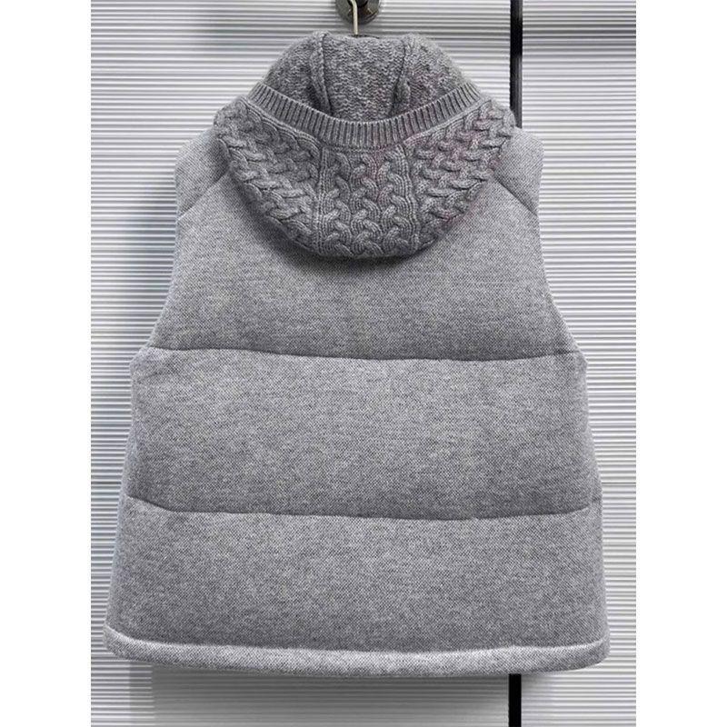 Dámská šedá péřová vesta s kapucí - Podzim/Zima 2025 - Jedinečný korejský chic design