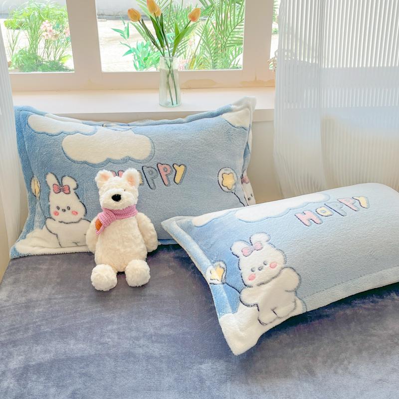 Print Flowers Winter Pillowcase Soft Warm Flannel Milk Keep Warm Pillow Shams Plush Machine Wash Pillow Covers 2 pieces