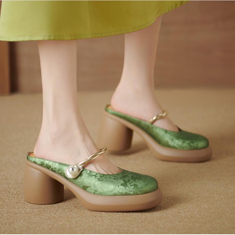 Middle Heel Round Toe Modern Slippers Thick Heel Baotou Shoes for Women 2025 Hot Sale Outdoor Fashion Summer Women's Slippers