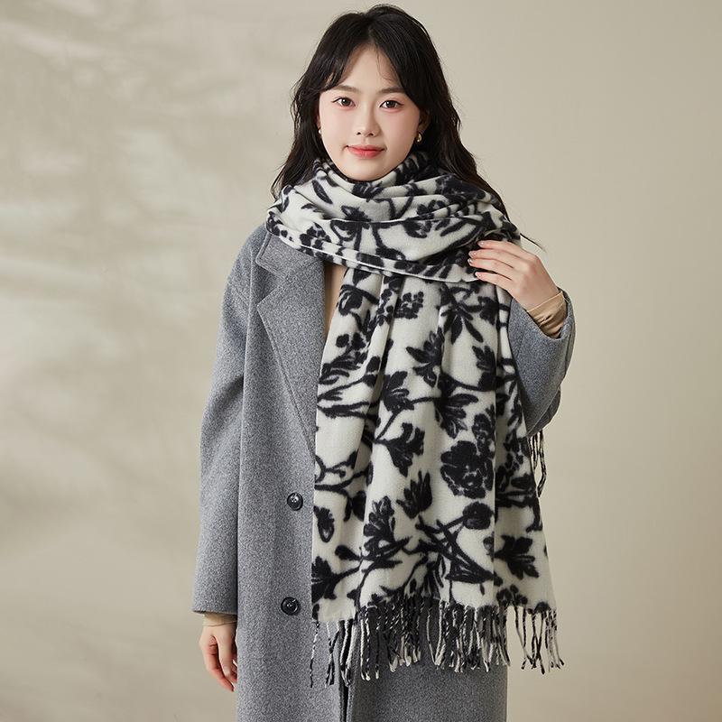 European and American imitation cashmere fringed printed scarf women's winter Korean version versatile temperament warm shawl couple scarf