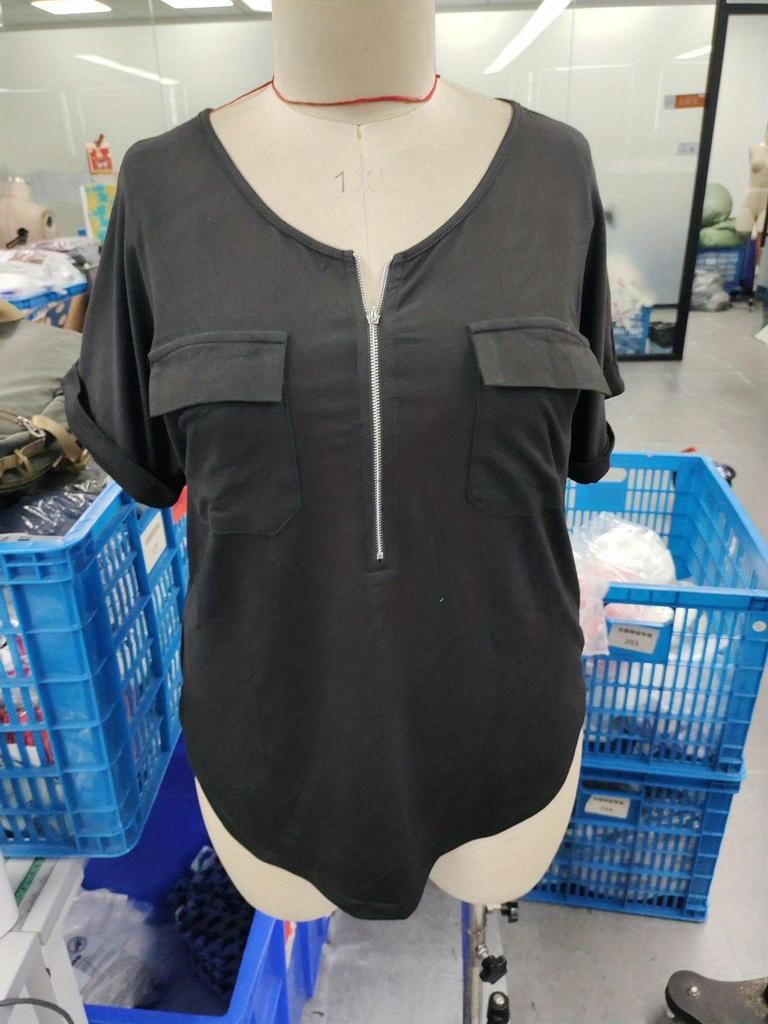 2026 Spring-Summer Solid Color Plus Size Women's Zipper Pocket Short Sleeve Loose T-Shirt