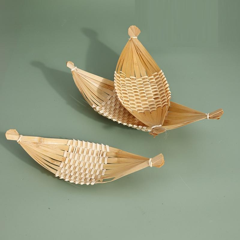 Eco Bamboo Platter Boat Shaped Serving Bowl for Sashimi and Snack Service in Style