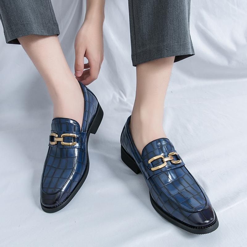 FashionMan Shoes Leather Men Casual Shoes slip on Business Formal British Style Luxury Male Loafers For Men Green moccasins