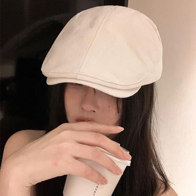 Retro Forward Hat Female Autumn and Winter Shows a Small Face, Wearing a Duck Tongue Beret Literary Style Hat Y2k