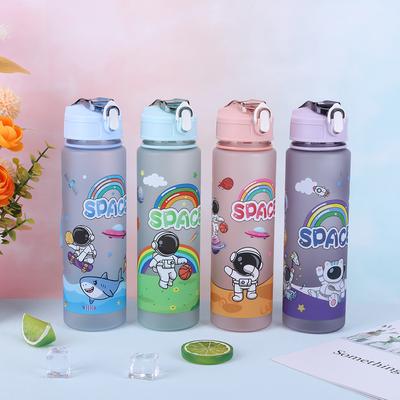 800ml Sports Water Bottle Astronaut Sports Bottle Portable Travel Bottle Leakproof Outdoor Drinking Cup with Straw & Handle