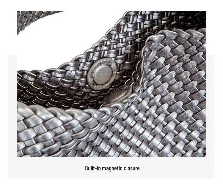 Custom Large-Capacity Woven Tote: High-End Mother-Child Bucket Bag and Underarm Basket