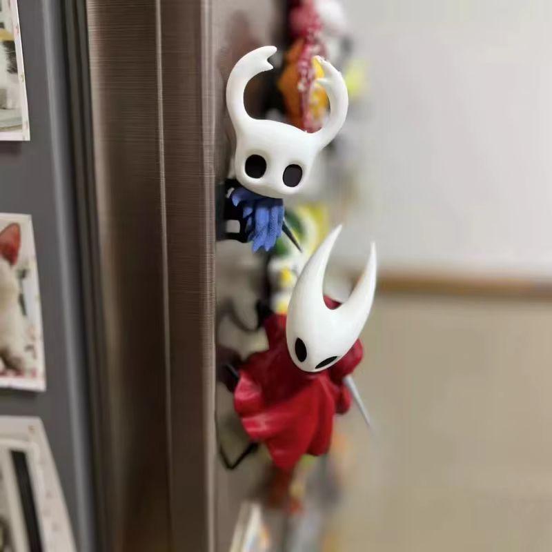 Hot Hollow Knight Hornet Silksong Makoto Koji Game Refrigerator Magnet Action Figurines Model Kit Desktop Ornament Decor Lovely Gifts