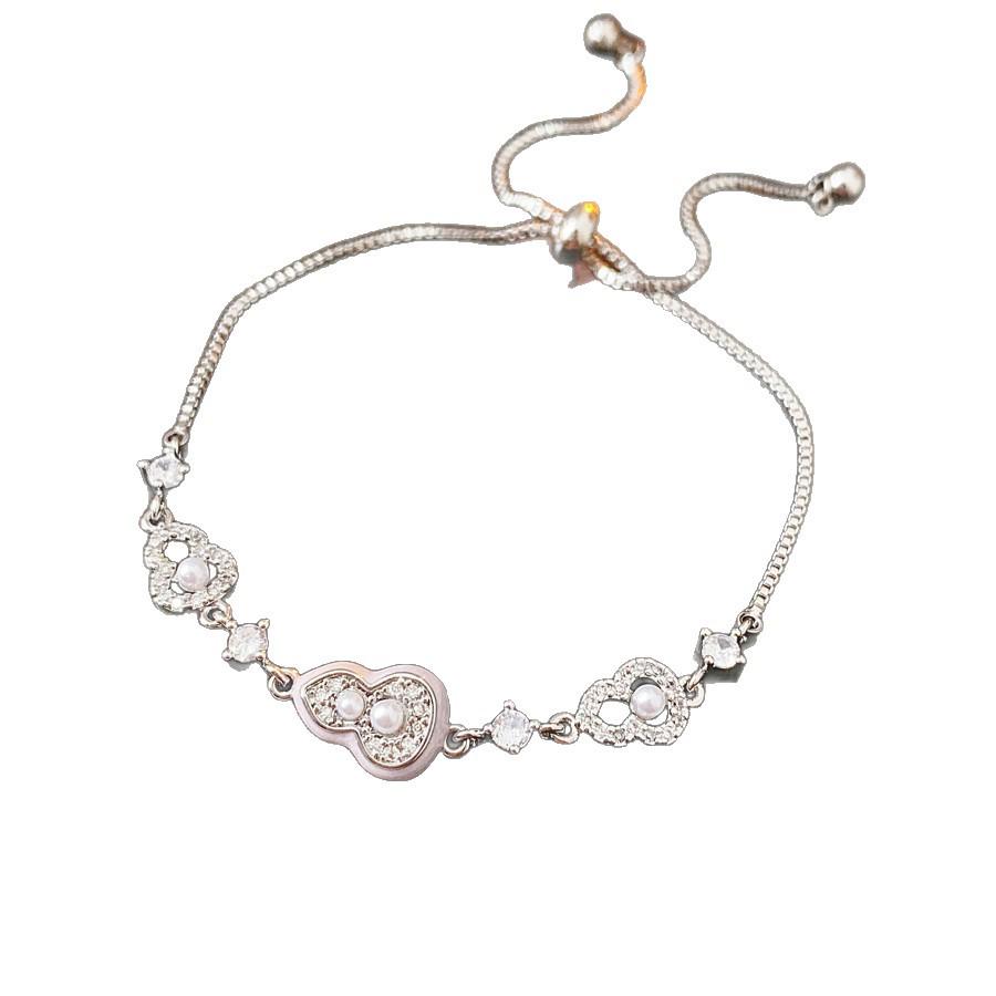 Colorful Zircon Square Buckle Bracelet: Elegant & Sweet Light Luxury Bangle for a High-End Fashion Touch