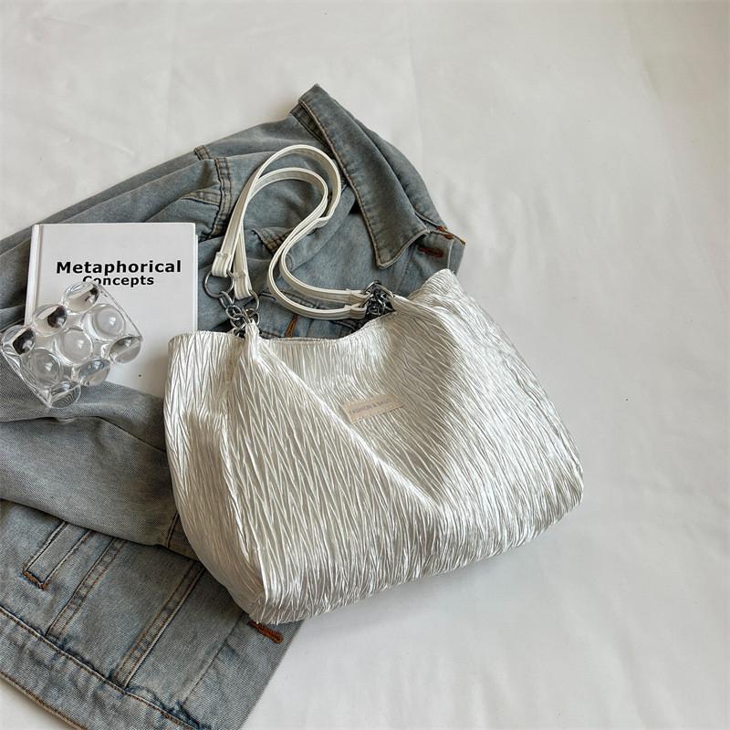 Fashionable Summer 2023 Canvas Tote Bag For Women Spacious And Trendy Shoulder Bag