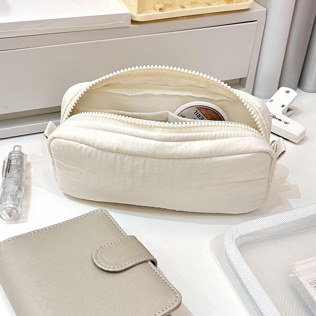 Xiaohongshu Snowflake White Pencil Case: Large Capacity, Solid Color, Student Stationery Bag