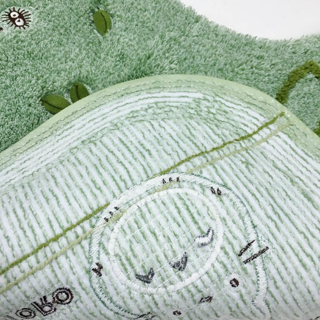 Senko My Neighbor Totoro Forest Wind Long Toilet Mat, Approx. 80 x 60 cm, Green, 11833