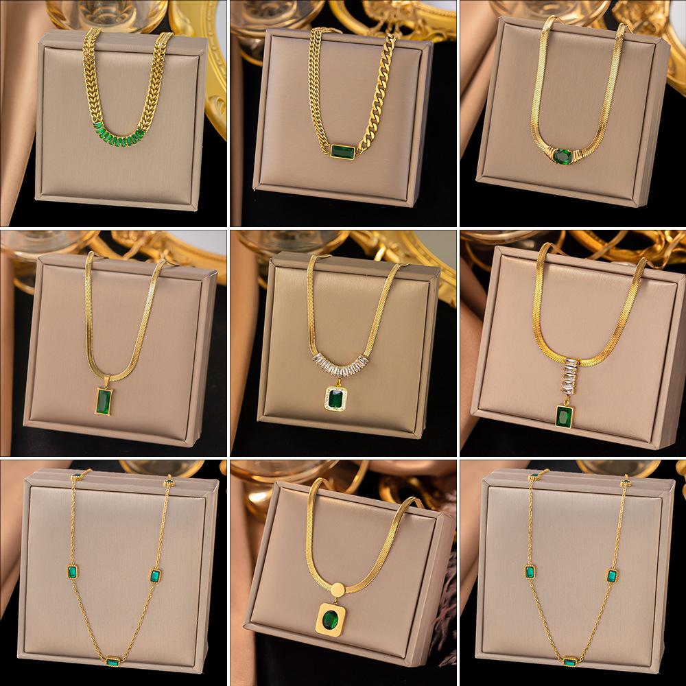 Stainless Steel Necklace with Green Zircon Pendant, Light Luxury Fashion Clavicle Chain