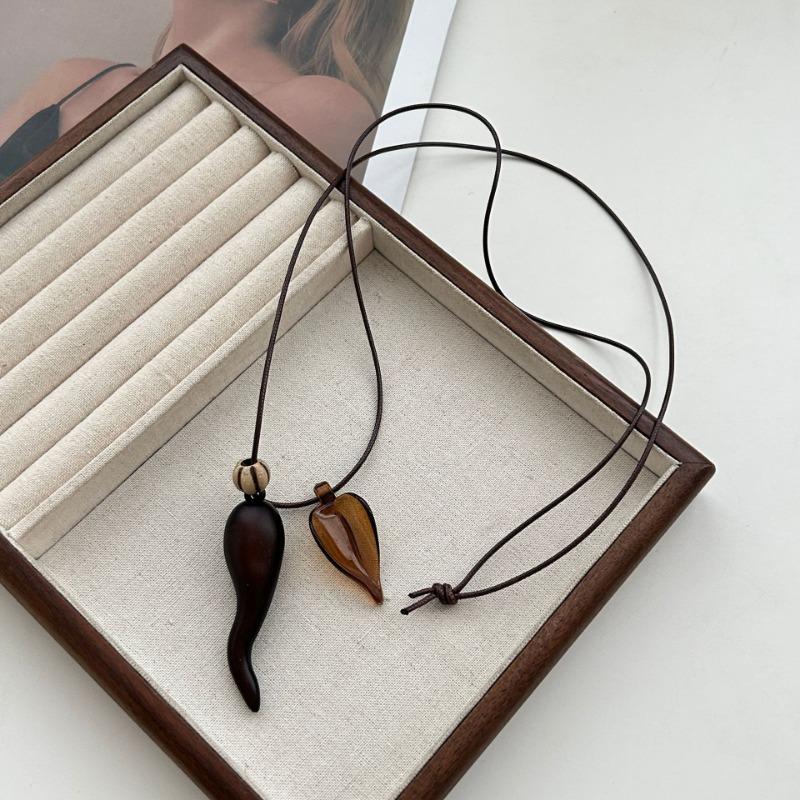 Vintage Brown Irregular Pendant Long Sweater Necklace For Women Fashion Jewelry Accessories