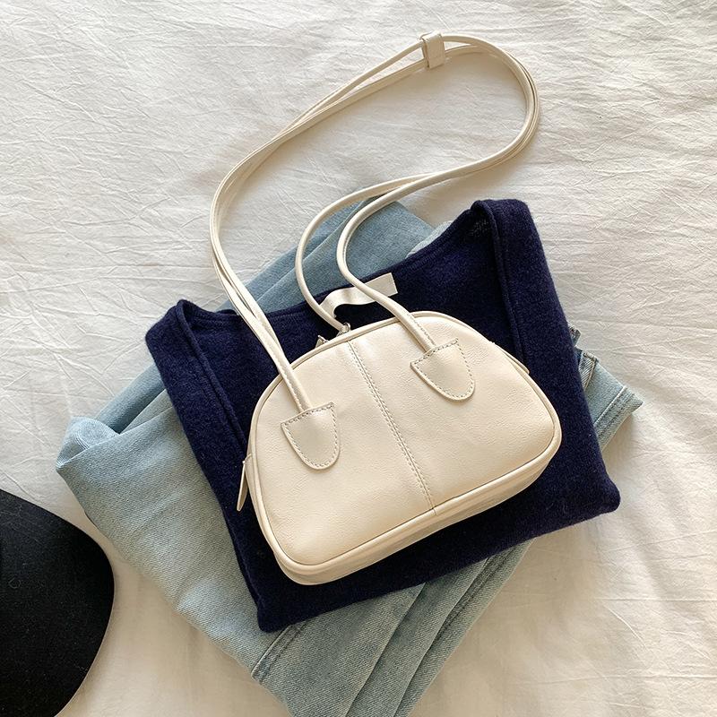 

Korean Version Candy Colored Casual Simple and Fashionable Bowling Bag, Niche and Exquisite Women s Crossbody Bag белый