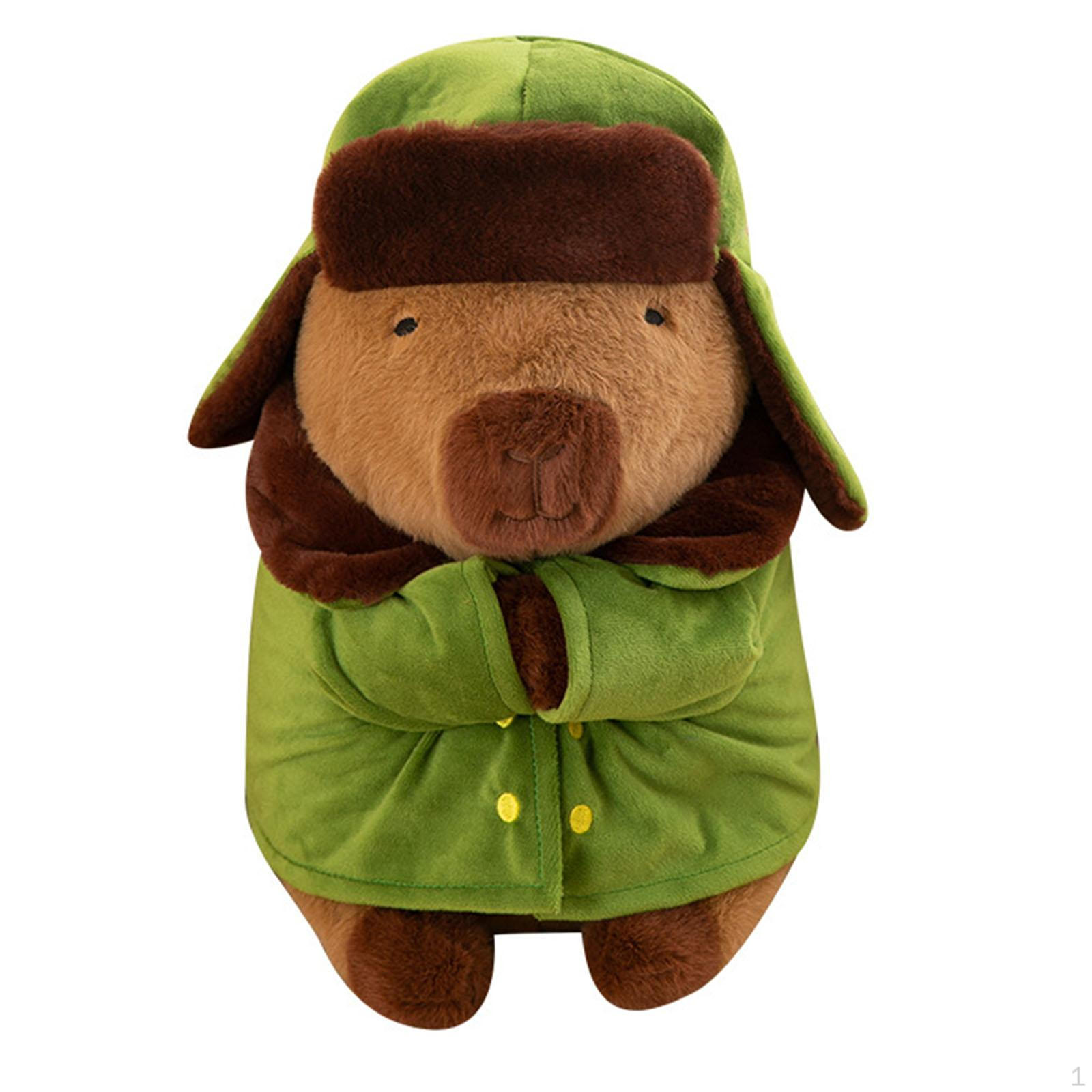 

Очаровательная плюшевая кукла Капибара в стильном наряде для всех возрастов