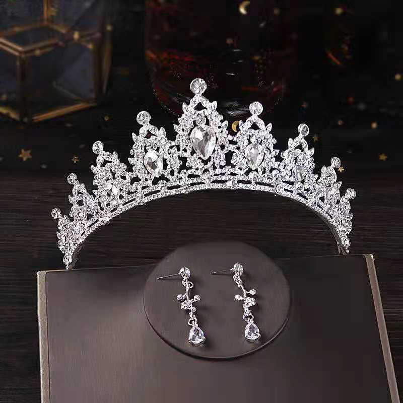 Children's Crystal Tiara Headband: Princess Crown Hair Accessory for Girls' Birthdays and Performances