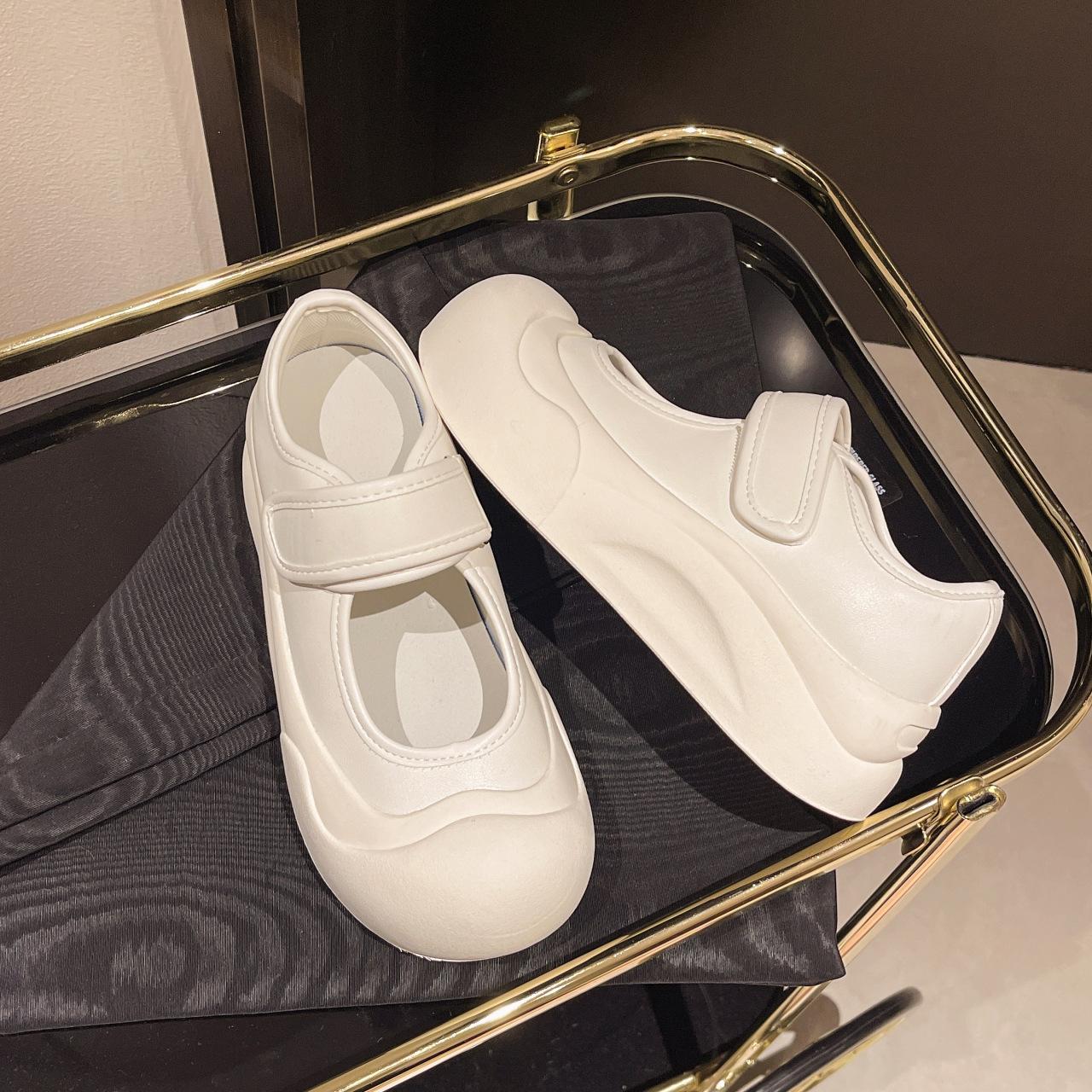 

Чжао Рут одинаковые французские туфли Мэри Джейн женские уродливые милые большая голова холст маленькие белые туфли платформа липучка весенне-летняя обувь 40