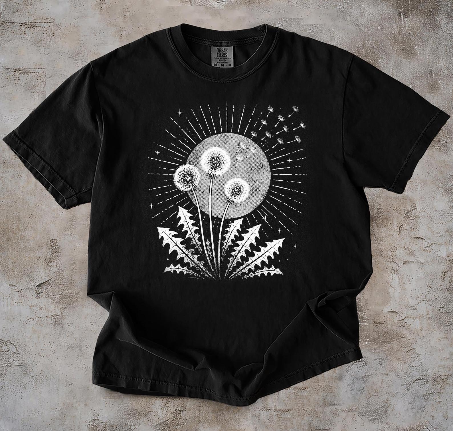 Vintage Dandelion Botanical T-Shirt, Retro Floral Nature Graphic Tee, Streetwear T-Shirt S