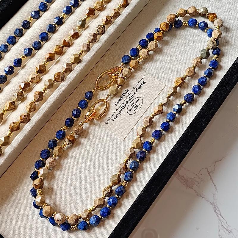 Retro Irregular-shaped Cut Matte Lapis Lazuli Pendant Necklace with Wood-grain Stone Metal Clasp At The Collarbone Chain
