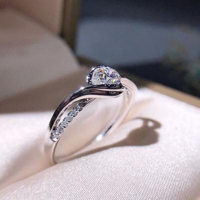 Kreativ vridd arm åtte hjerter åtte piler zirkonring dame, Forlovelsesring