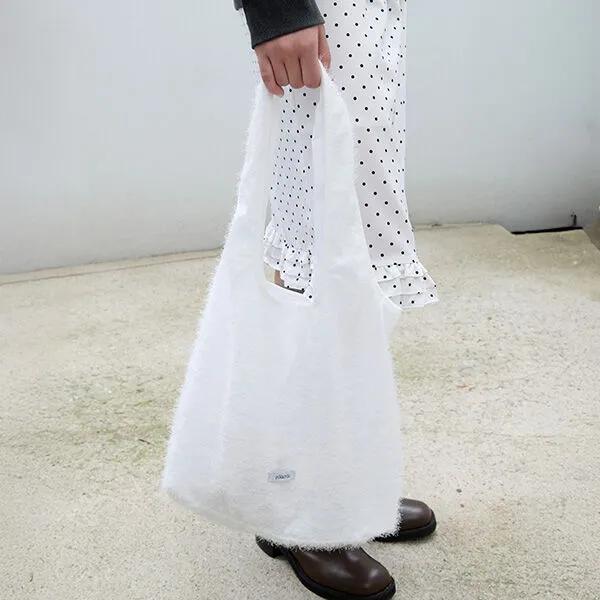 HAIRY BAG WHITE
