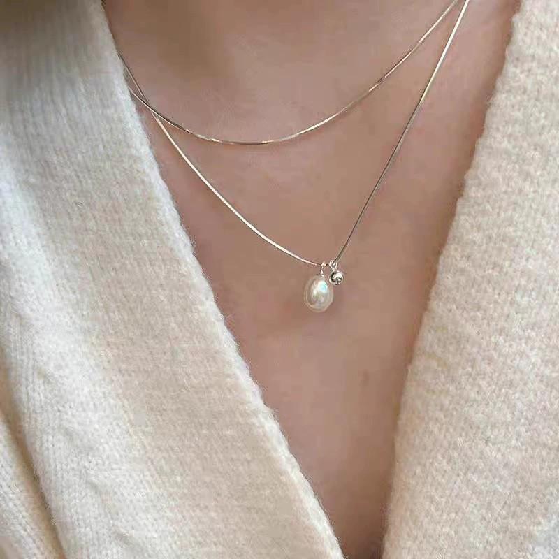 Pearl Necklace Women's Niche Light Luxury Design High-end Fashion Temperament Collarbone Chain Neck Chain Sweater Chain Bead Chain