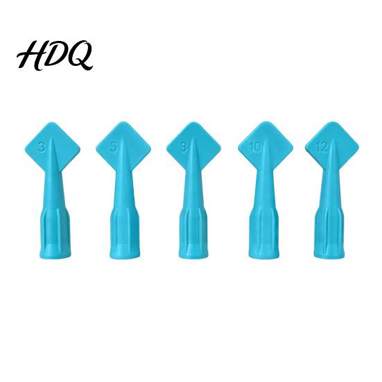 Flexible Plastic Caulking Tip 5Pcs Caulk Tools Tips Set with Nozzle Adapter Window Door Gap Filler Tool Applicator Reusable Nozzles for Finishing