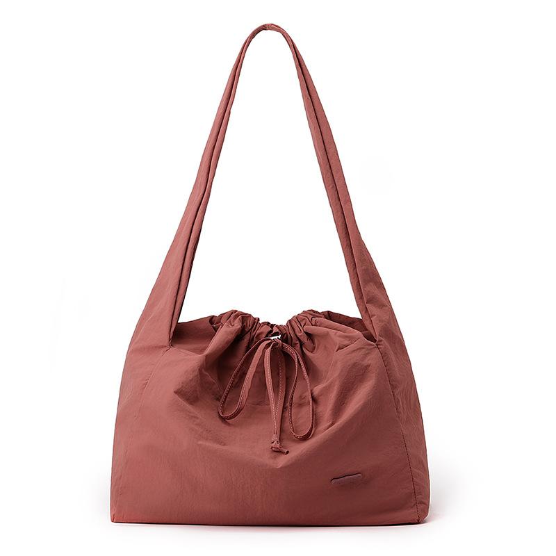 Niche Women's Bags Large Capacity Lightweight Tote Bags Fitness Sports Shoulder Messenger Women's Bags