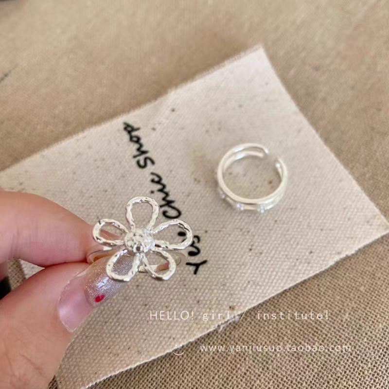 Silver Hollow Pearl Flower Opening Ring Women'S Light Luxury High-End Temperament Ring French Retro Niche Ring