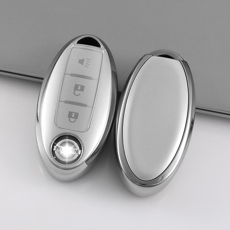 

2022 Nissan Sylphy & 14th Gen Cima Key Case with Gold Edge