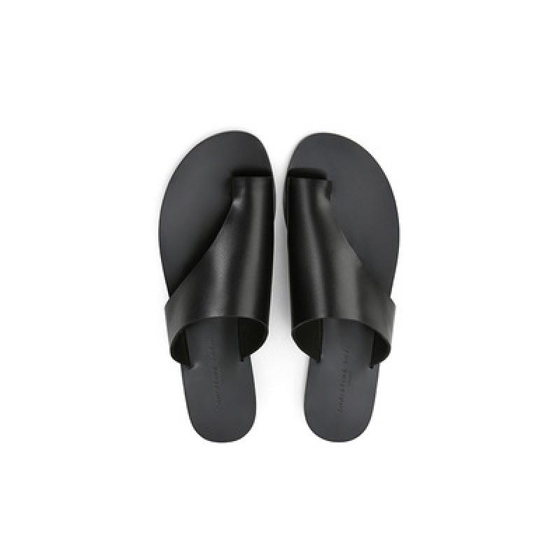 

Cowhide version Su Yinyin s flip-flops of the same style for women s summer wear retro leather cover with wide toes and flat bottom pinch sandals 40