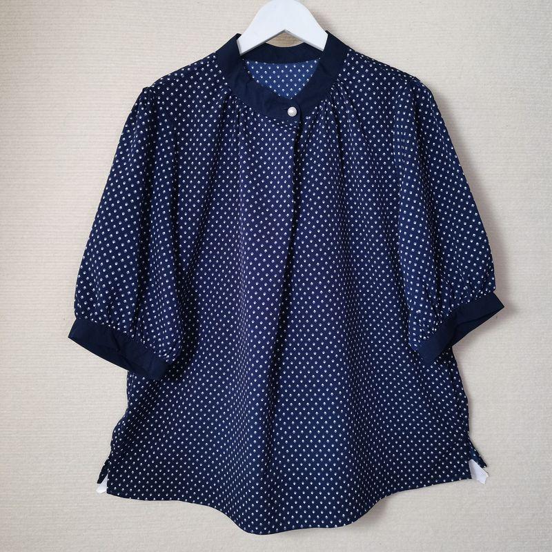 Export Export Original Order Pearl Buckle Half round Neck Pullover Short Sleeve Shirt Blue Polka Dots Professional Commute Bottoming Shirt Summer