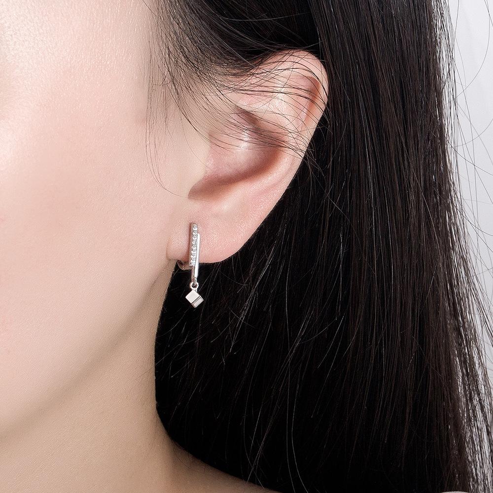 Koreanische Ohrringe Geometrische Quadrat Ohrringe Ohr Clip Weibliche Temperament Minderheit Ohr Schnalle Kalten Wind Ornament