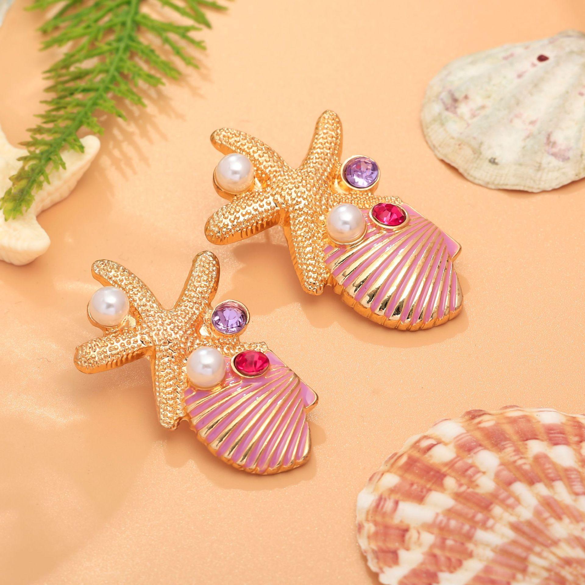 

Личность в стиле отпуска Розовые серьги-пусеты в виде ракушки, морской звезды, с бриллиантами и жемчугом Премиальные женские для летнего отпуска розовый