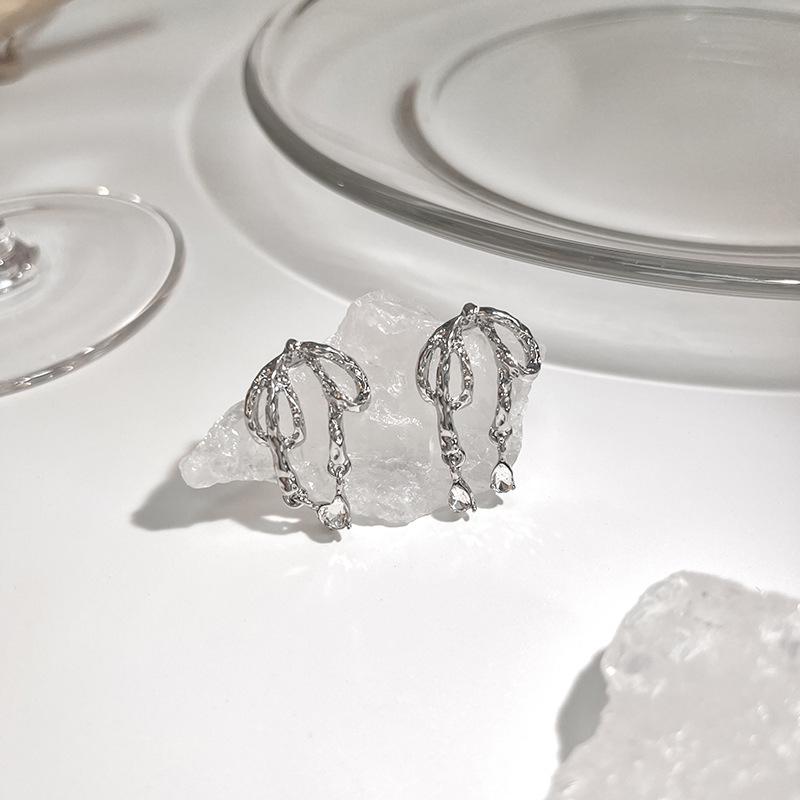 Irregular Liquid Metal Butterfly Flash Diamond Earrings, Asymmetrical Long Cold Wind Lava Water Drop Earrings