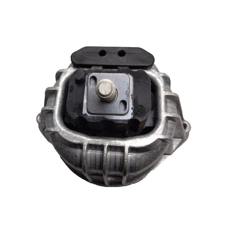 BMW 320D E93 Engine Mount (Part 22116768799)