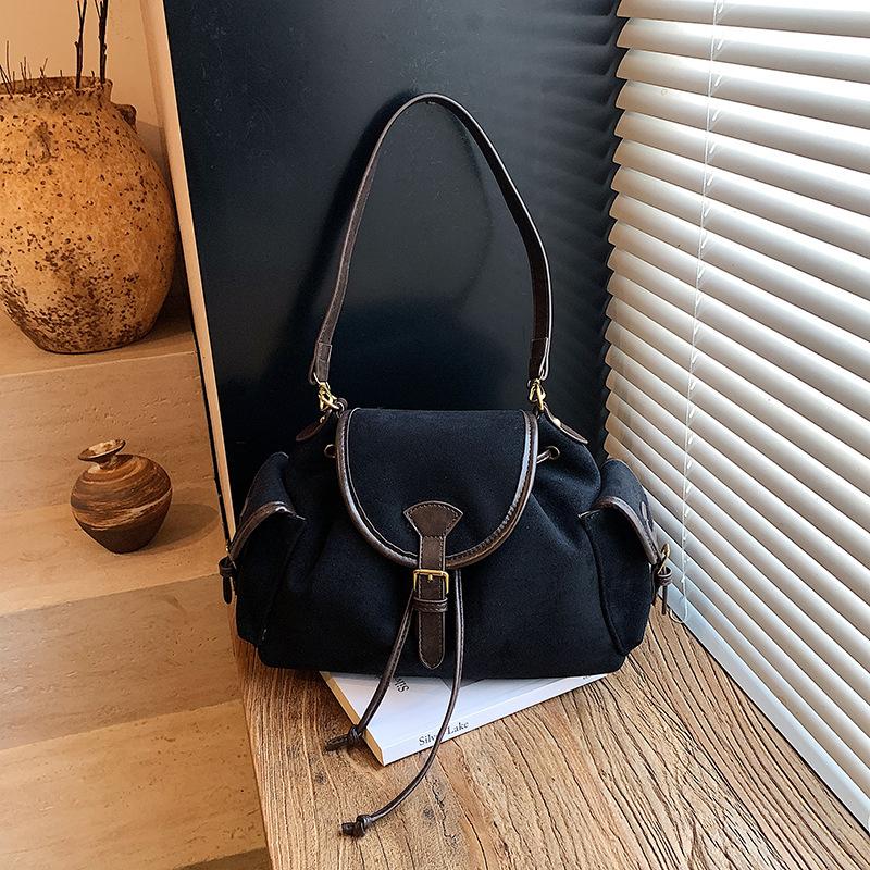 

Casual large-capacity suede bag women s new commuter versatile shoulder messenger bag tote bag чёрный
