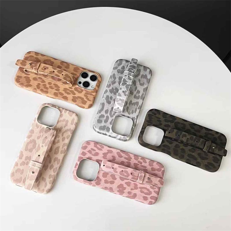 Luxury Leopard Print Wristband Holder Phone Case For iPhone 16 15 14 13 12 11 Pro Max Shockproof Cover