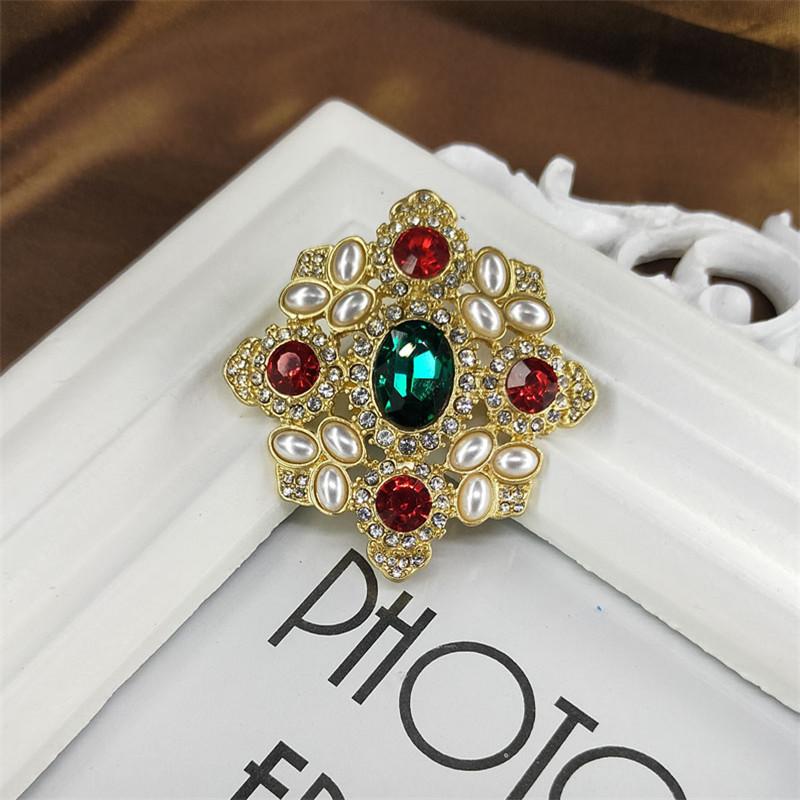 

Винтажная брошь в стиле барокко, модные серьги-гвоздики, винтажная женская антибликовая булавка