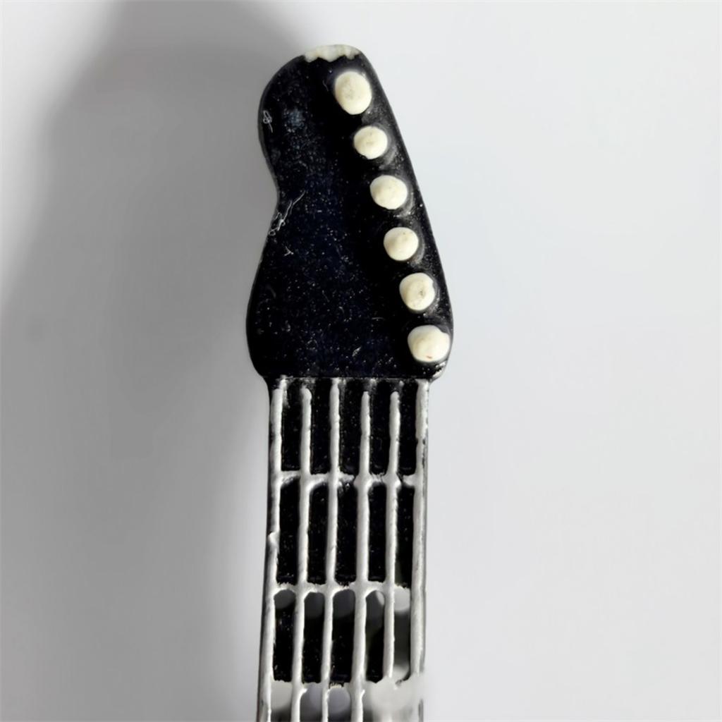 Guitar Wall Hook Guitar Shaped Wall Hooks Metal Hooks Wall Mounted Vintage Decorative Hooks Rack Hangers for Hanging Clothes Coats Towels Keys Hats