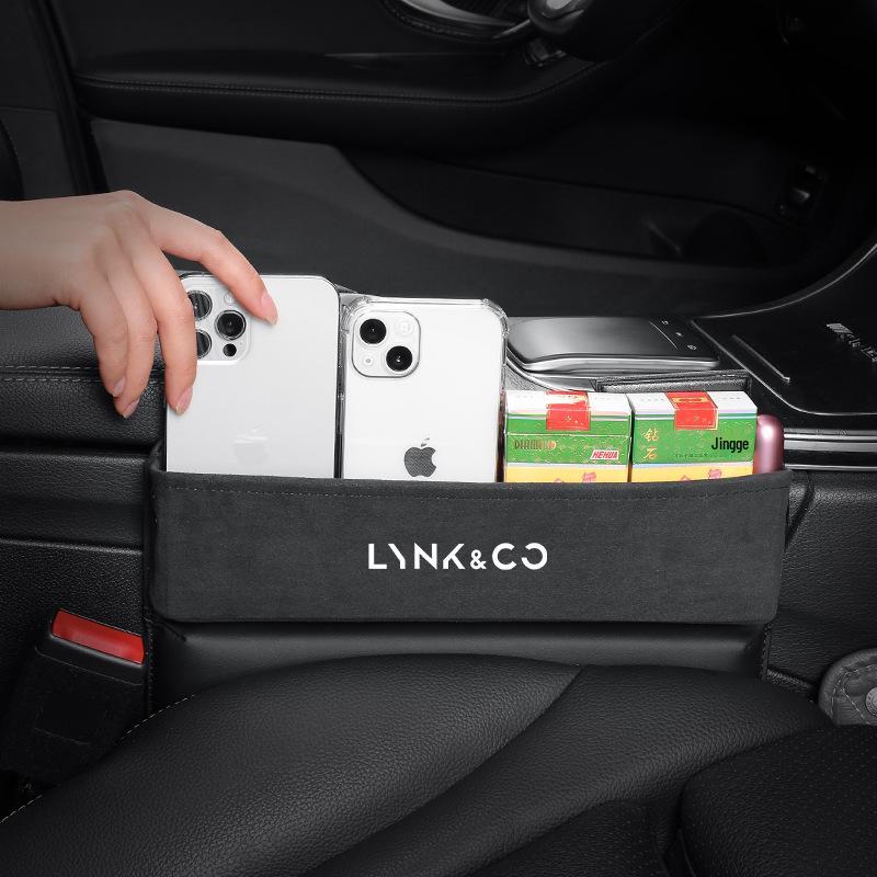 Lynk & Co 01-06 Seat Gap Organizer & Storage Box