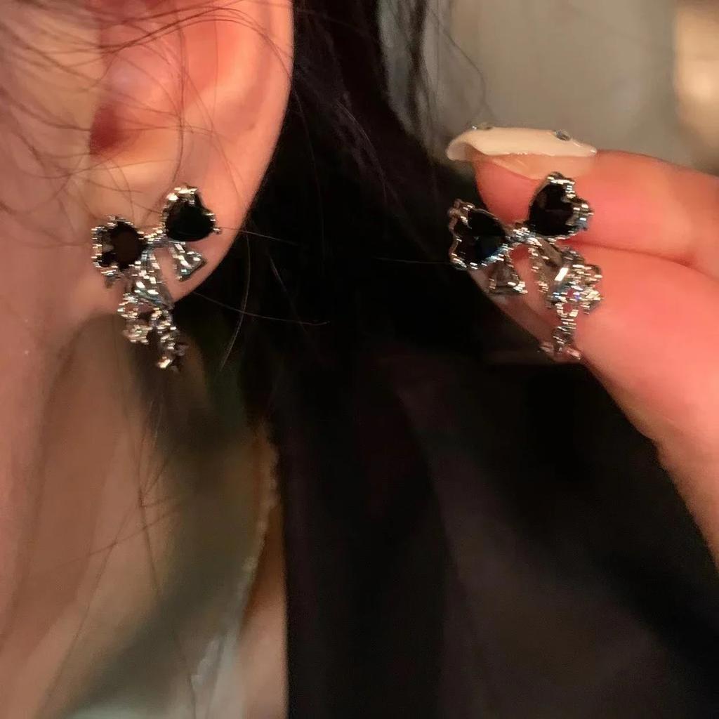 2 Pcs Cute Exquisite Shiny Crystal Butterfly Fashion Sweet Zirconia Alloy Pink Silver Color Long Tassel Earrings Wedding
