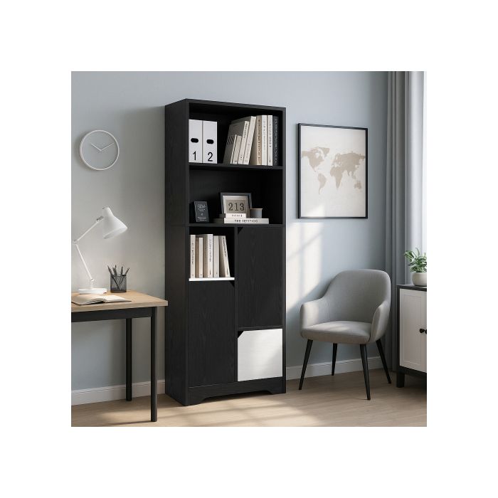 Bibliothèque multifonctionnelle avec étagères ouvertes, portes et tiroirs, dans une palette de couleurs noir et blanc