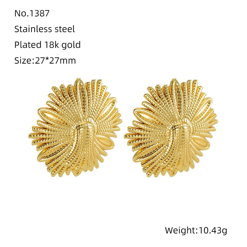 Stainless steel fashion high-end flower bee earrings titanium steel 18k retro versatile personality wind flower earrings women