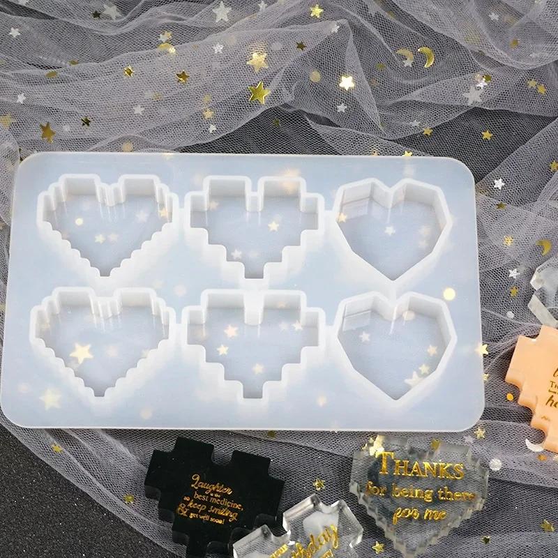 Creative DIY Handmade Jewelry Tools Pendant Silicone Molds Resin Crystal UV Epoxy Resin Mold Pixel Love Heart Shape High Mirror