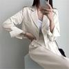 Look Stylish and Confident In This Fashionable and Petite-friendly Suit