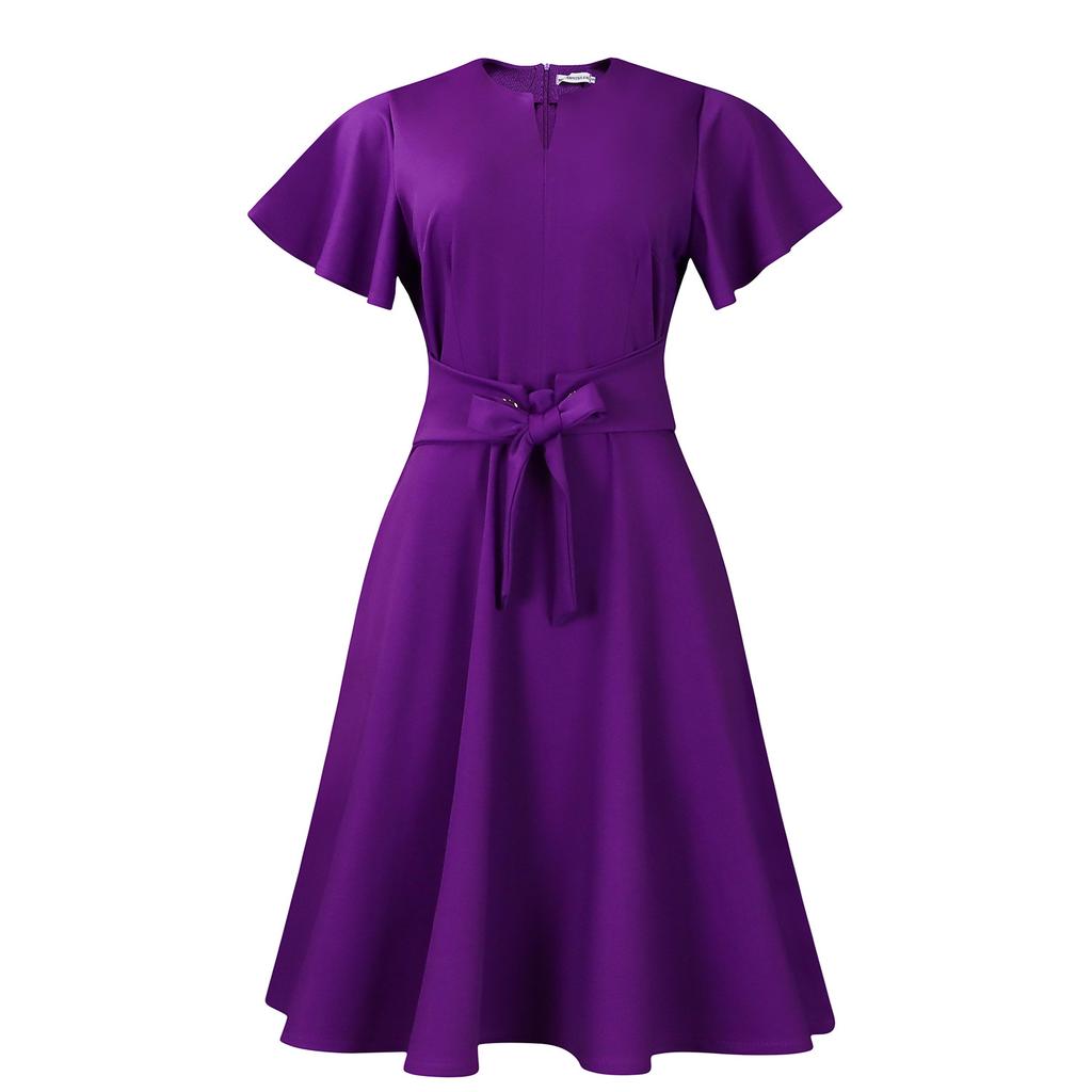 A Solid-color, Strappy, Short-sleeved, Large-sized Dress with A Fashionable and Elegant Summer Style