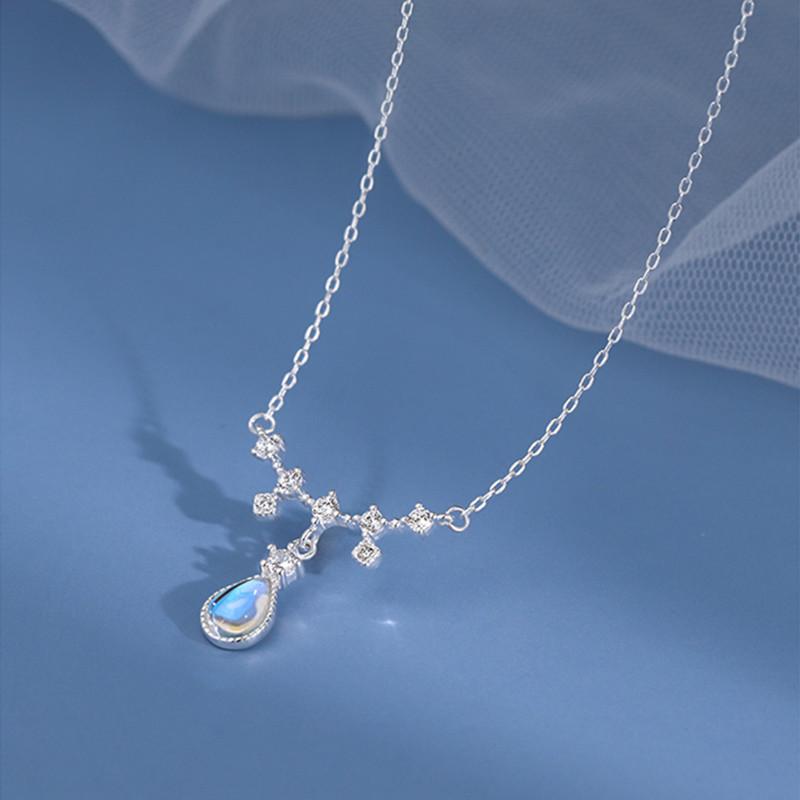 

Simple Temperament, Beautiful Woman, Tear Necklace, Women s Light Luxury, Niche Design, Collarbone Chain, Cool Style, New Summer 39.5CM